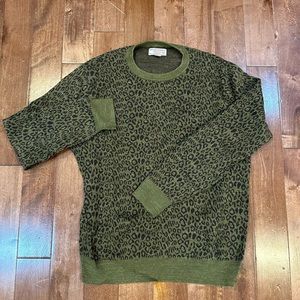 Wallace and Barnes Leopard Print Sweatshirt